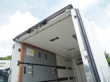 いすゞ エルフ 冷凍バン 小型 SKG-NPR85AN 年式 H23 [写真17]