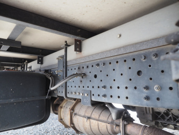 いすゞ エルフ 冷凍バン 小型 SKG-NPR85AN 年式 H23 [写真37]