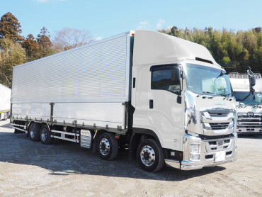 いすゞ ギガ ウイング車 大型 QKG-CYJ77B 年式 H28 [写真04]
