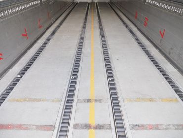 日野 グランドプロフィア ウイング車 大型 LKG-FW1EXBG 年式 H24[写真33]