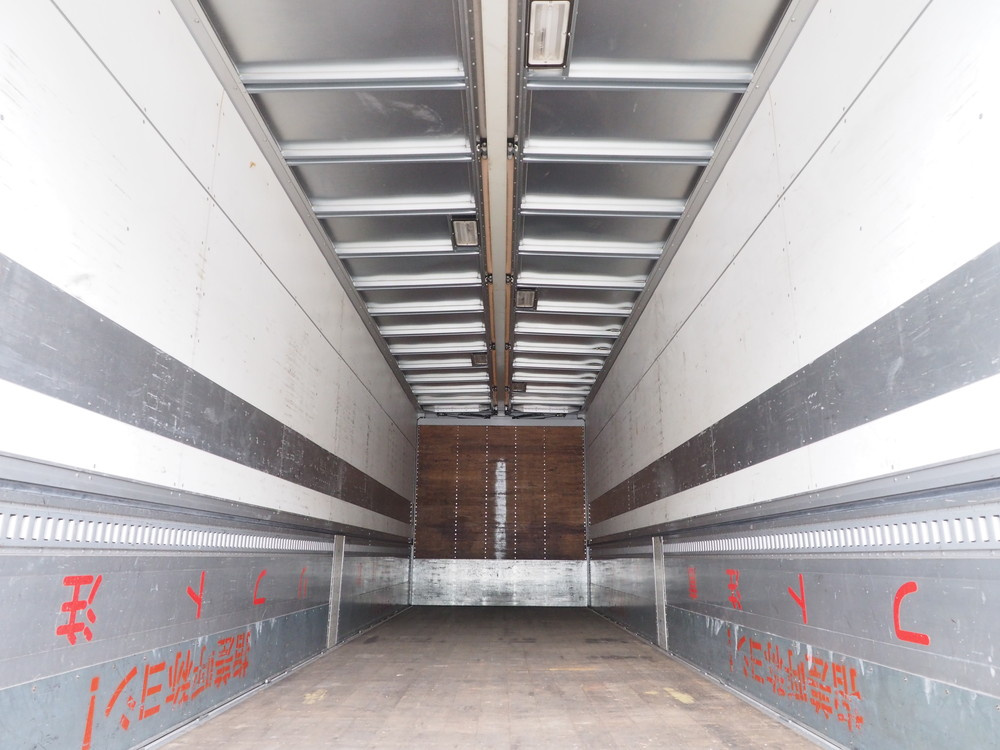 いすゞ ギガ ウイング車 大型 LKG-CYJ77A 年式 H24[写真25]