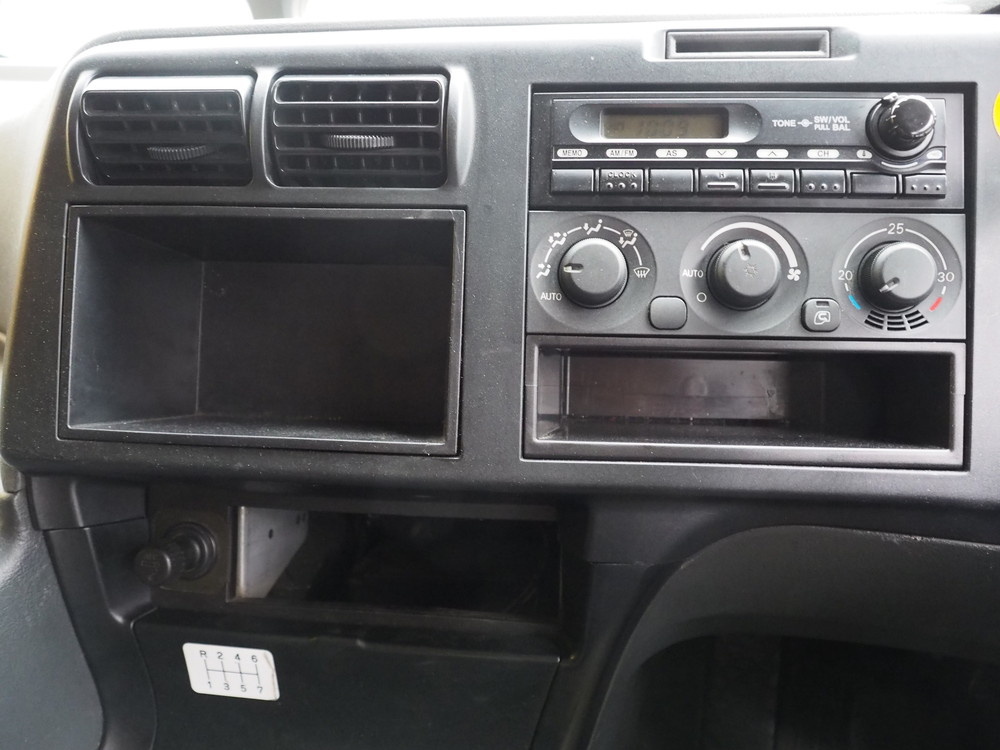 三菱ふそう スーパーグレート ウイング車 大型 BDG-FS54JZ 年式 H22[写真19]