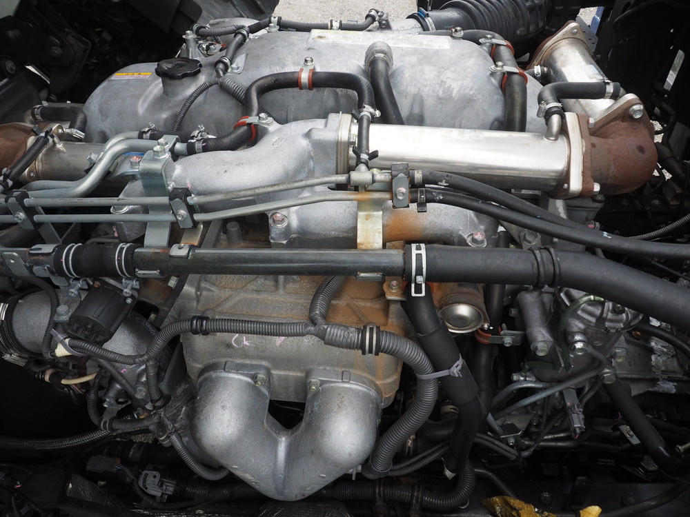 いすゞ ギガ ウイング車 大型 LKG-CYJ77A 年式 H23[写真40]