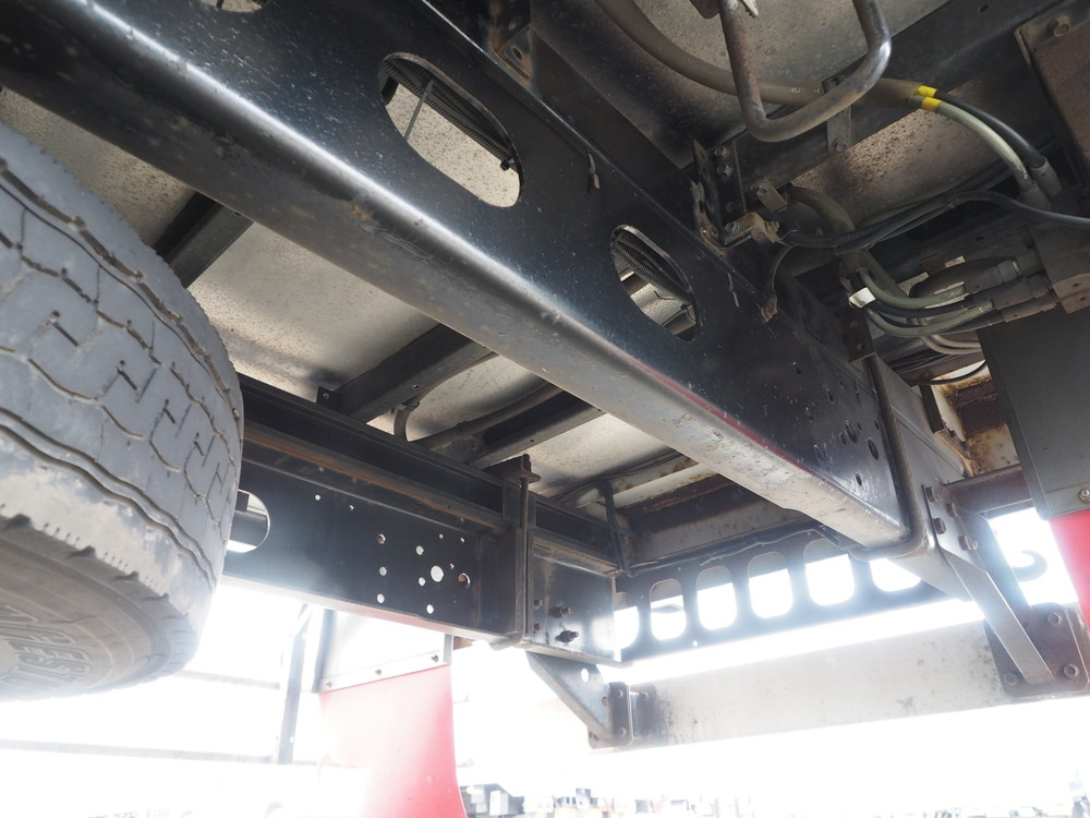 いすゞ フォワード ウイング車 中型 PKG-FRR90S2 年式 H22[写真56]