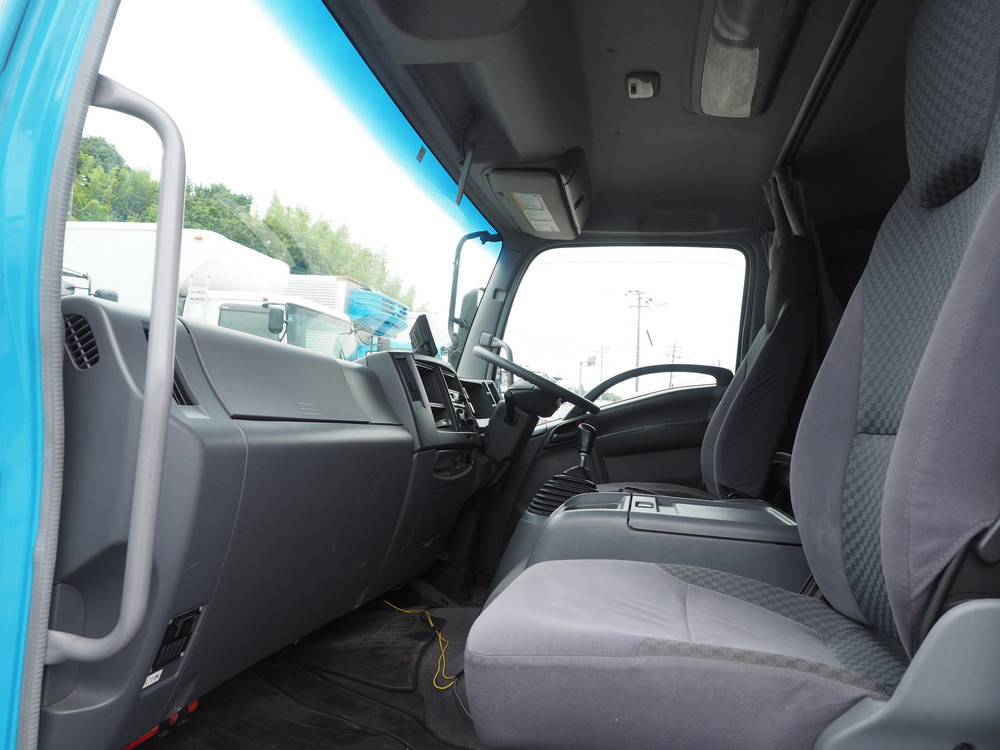 いすゞ フォワード ウイング車 中型 PKG-FRR90S2 年式 H22[写真50]