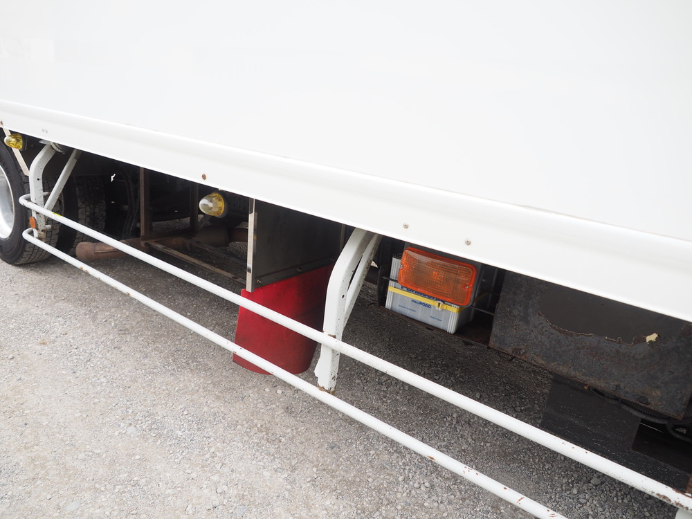 いすゞ フォワード 冷凍バン 中型 PDG-FRR34T2 年式 H22[写真12]