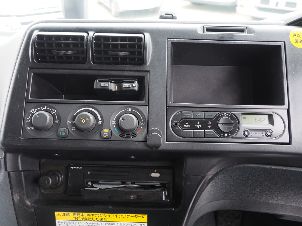 三菱ふそう スーパーグレート ウイング車 大型 QPG-FS64VZ 年式 H27[写真39]