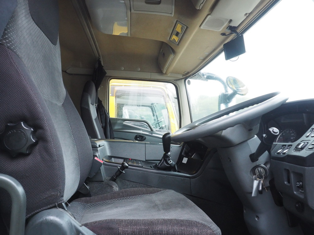 三菱ふそう スーパーグレート ウイング車 大型 BDG-FS54JZ 年式 H22[写真14]