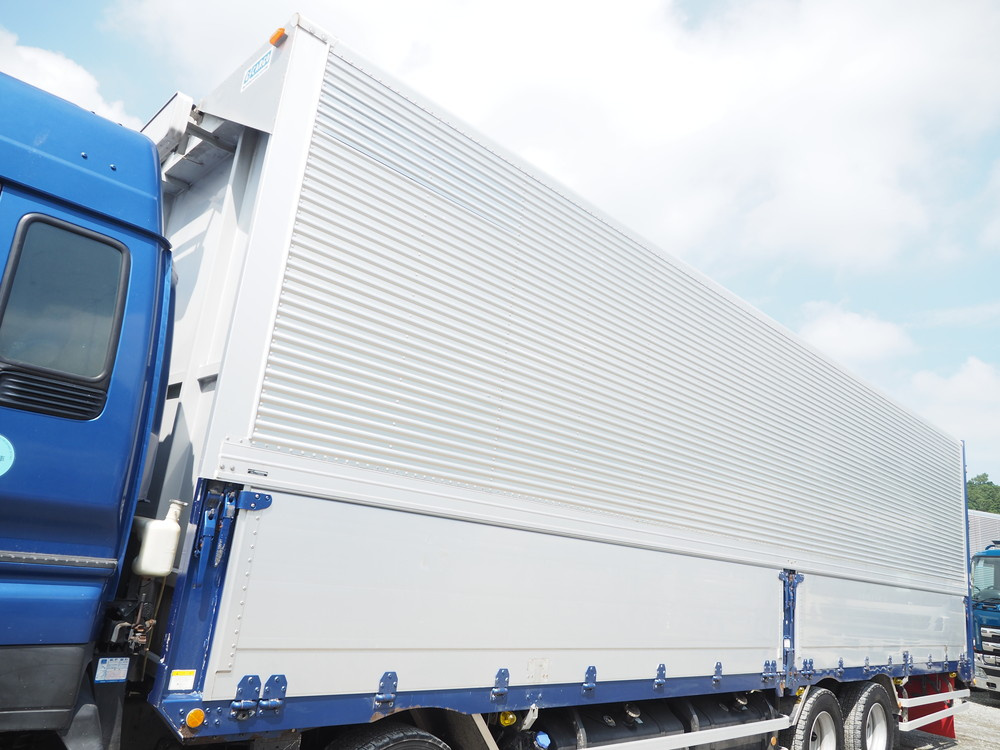 いすゞ ギガ ウイング車 大型 LKG-CYJ77A 年式 H23[写真14]