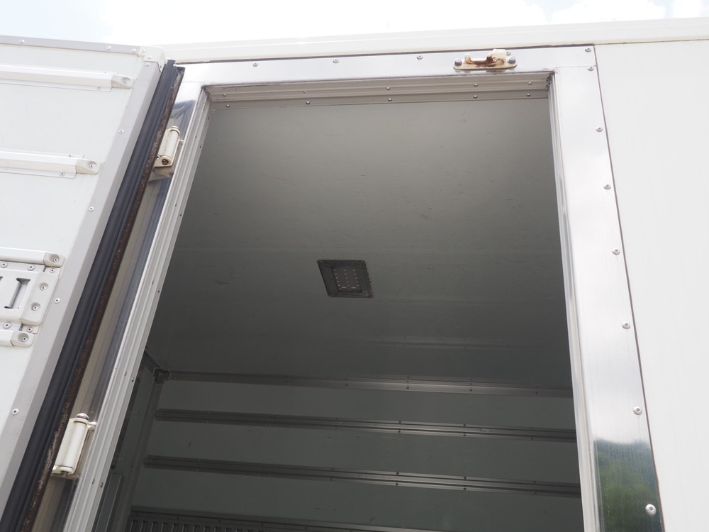 いすゞ エルフ 冷凍バン 小型 TKG-NPR85AN 年式 H25[写真18]