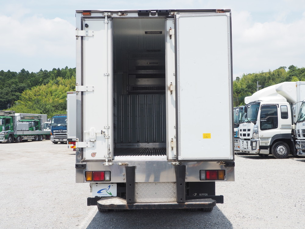 いすゞ エルフ 冷凍バン 小型 TKG-NPR85AN 年式 H25[写真20]