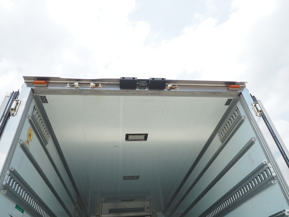 いすゞ エルフ 冷凍バン 小型 TKG-NPR85AN 年式 H25[写真30]