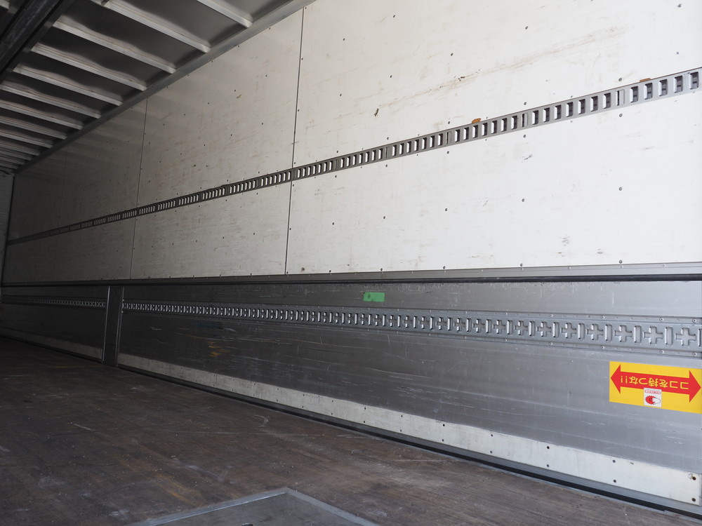 日野 グランドプロフィア ウイング車 大型 LKG-FW1EZBJ 年式 H23[写真30]