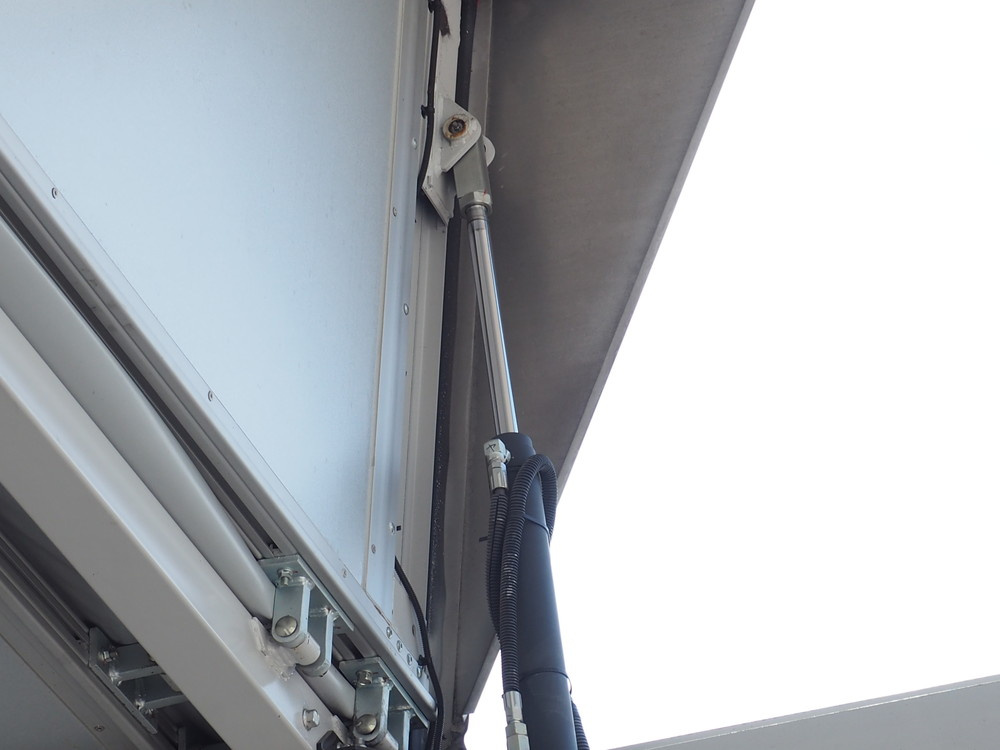 三菱ふそう スーパーグレート ウイング車 大型 LKG-FS55VZ 年式 H24[写真13]