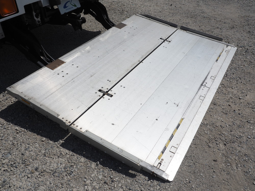 いすゞ フォワード ウイング車 中型 TKG-FRR90T2 年式 H25[写真30]