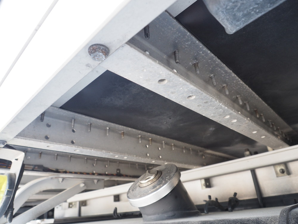 いすゞ フォワード ウイング車 中型 TKG-FRR90T2 年式 H25[写真52]