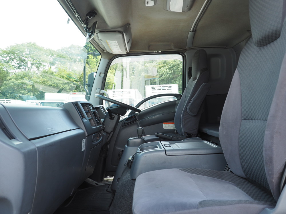 いすゞ フォワード ウイング車 中型 TKG-FRR90T2 年式 H25[写真43]