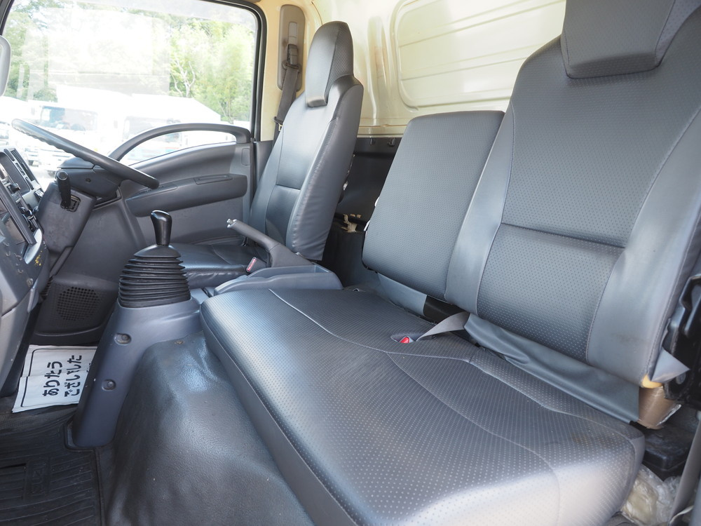 いすゞ エルフ 冷凍バン 小型 TKG-NPR85AN 年式 H26[写真33]