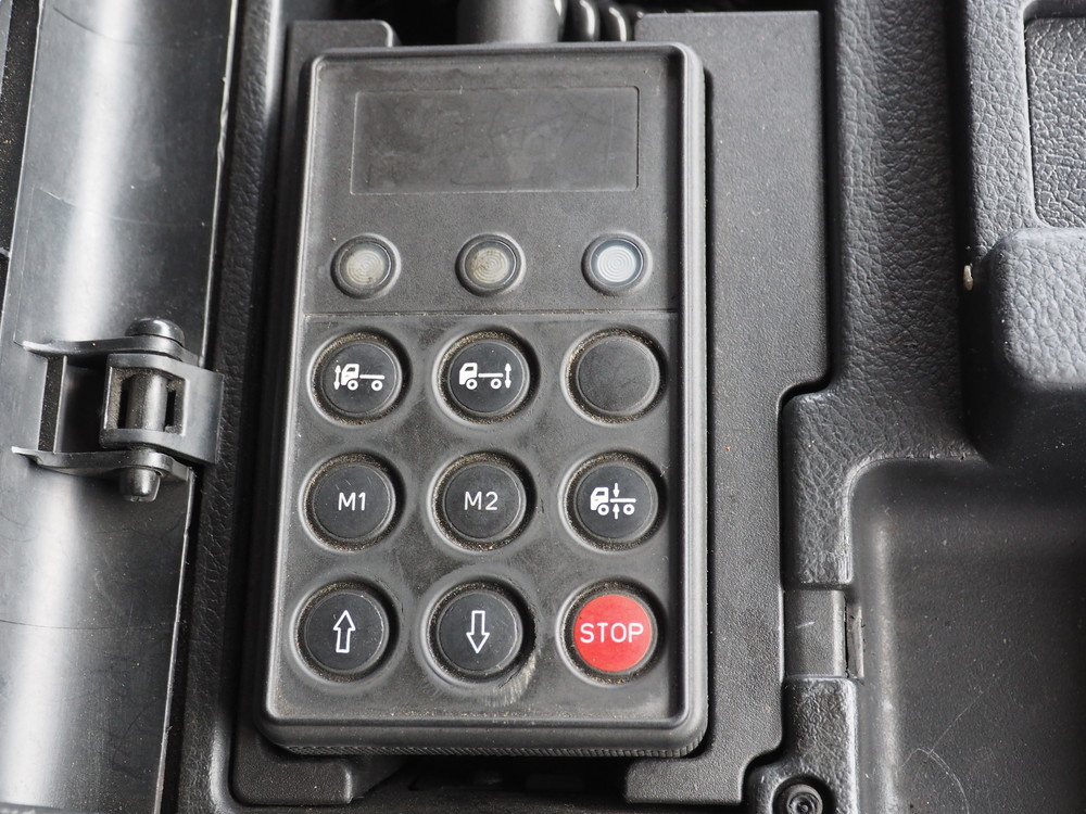 日野 グランドプロフィア 冷凍バン 大型 QPG-FW1EXEJ 年式 H27[写真31]