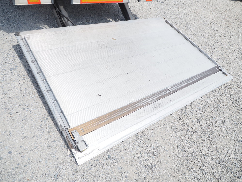 日野 グランドプロフィア ウイング車 大型 BKG-FW1EXYG 年式 H20[写真34]