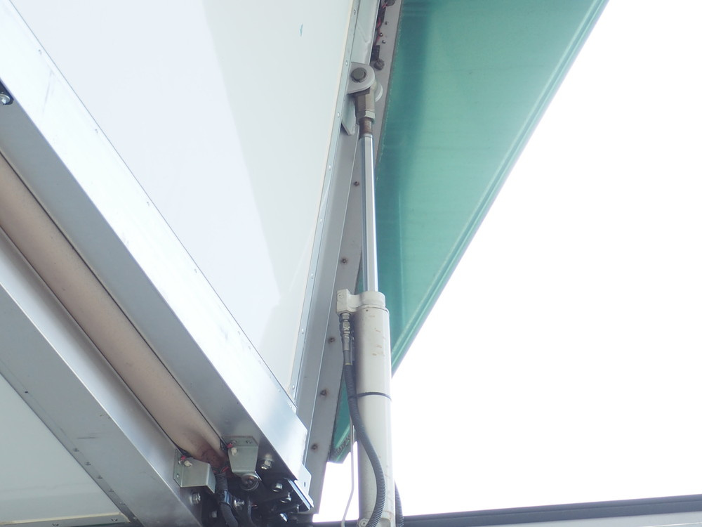 三菱ふそう スーパーグレート ウイング車 大型 LKG-FS54VZ 年式 H24[写真18]