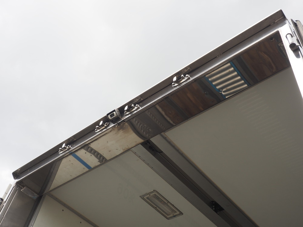 日野 グランドプロフィア ウイング車 大型 LKG-FW1EXBG 年式 H23[写真31]