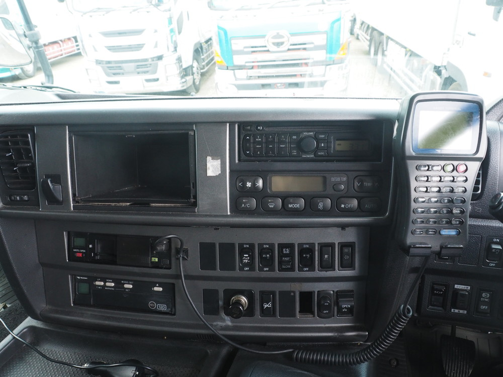 日野 グランドプロフィア ウイング車 大型 LKG-FW1EXBG 年式 H23[写真39]