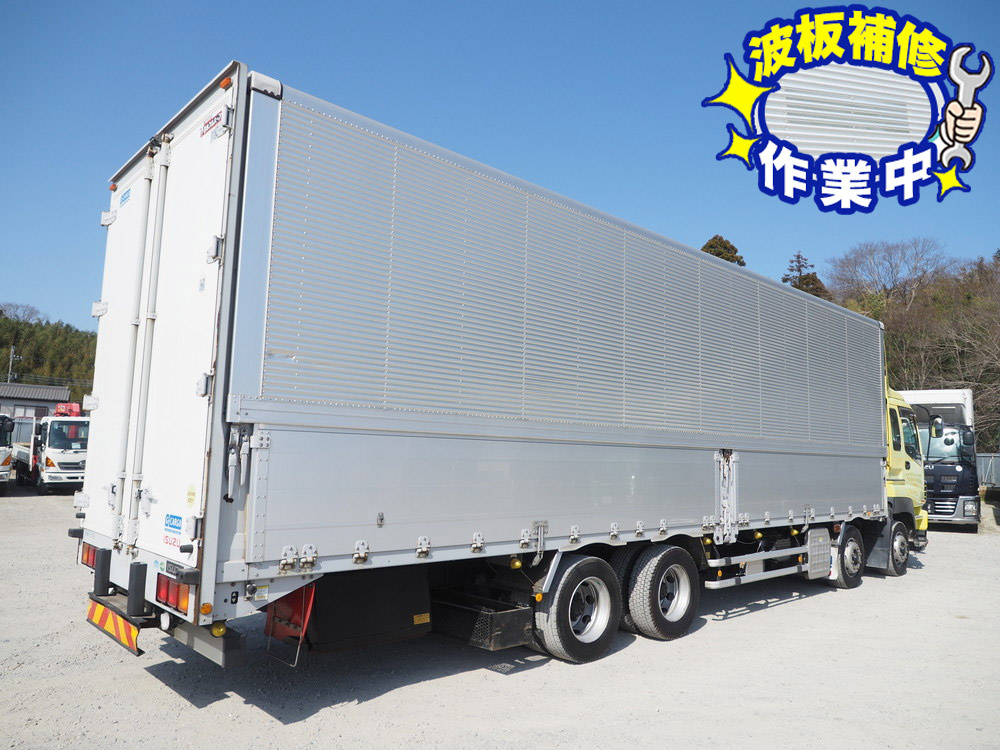いすゞ ギガ ウイング車 大型 QKG-CYJ77A 年式 H27[写真06]