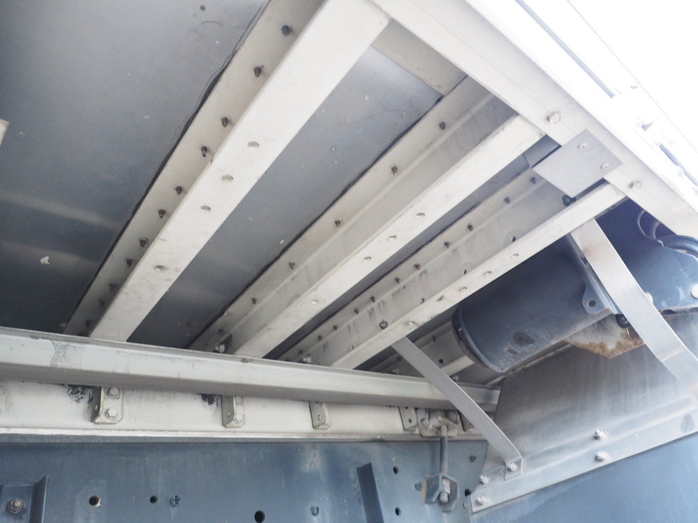 いすゞ ギガ ウイング車 大型 LKG-CYJ77A 年式 H24[写真46]