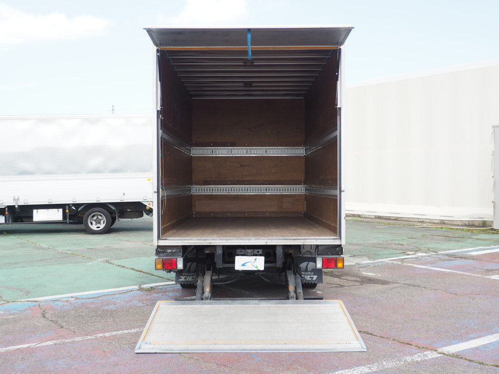 いすゞ エルフ バン車 小型 BKG-NPR85AN 年式 H19[写真14]