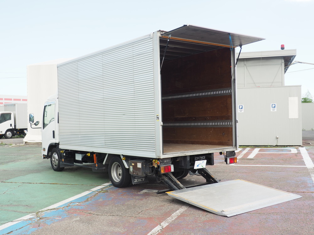 いすゞ エルフ バン車 小型 BKG-NPR85AN 年式 H19[写真22]