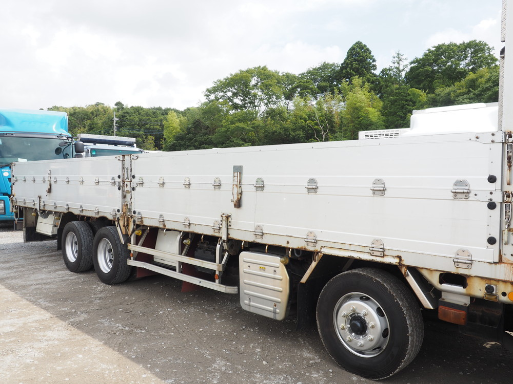 いすゞ ギガ 平ボディ 大型 LKG-CYJ77A 年式 H23[写真12]