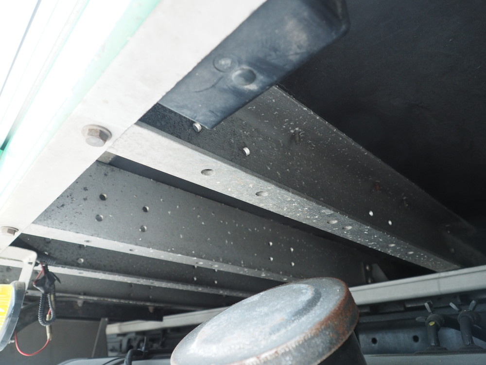 いすゞ ギガ ウイング車 大型 QKG-CYJ77A 年式 H26[写真34]