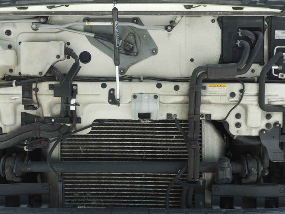 いすゞ ギガ ウイング車 大型 QKG-CYJ77A 年式 H26[写真38]