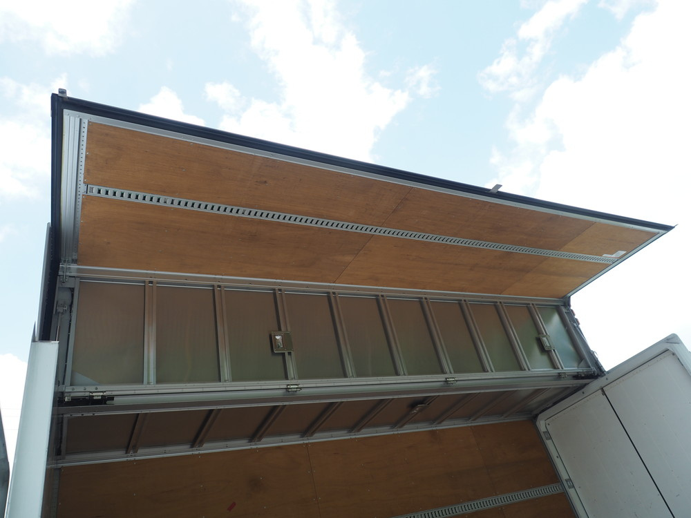 いすゞ フォワード ウイング車 中型 TKG-FRR90T2 年式 H26[写真20]