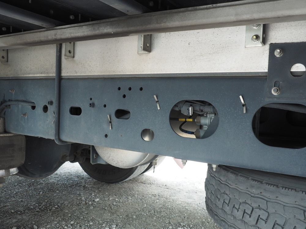 いすゞ フォワード ウイング車 中型 TKG-FRR90T2 年式 H26[写真47]