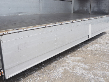 いすゞ フォワード ウイング車 中型 PKG-FRR90S2 年式 H22 [写真25]