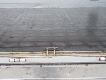 いすゞ フォワード ウイング車 中型 PKG-FRR90S2 年式 H22 [写真30]