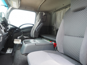 いすゞ フォワード 冷凍バン 中型 PDG-FRR34T2 年式 H22 [写真37]