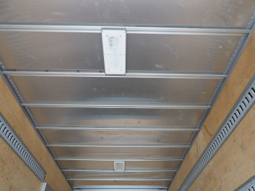 いすゞ エルフ バン車 小型 TPG-NPR85AN 年式 H28 [写真18]