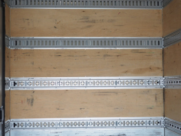 いすゞ エルフ バン車 小型 TPG-NPR85AN 年式 H28 [写真17]