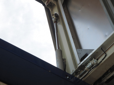 いすゞ ギガ ウイング車 大型 LKG-CYJ77A 年式 H23 [写真13]