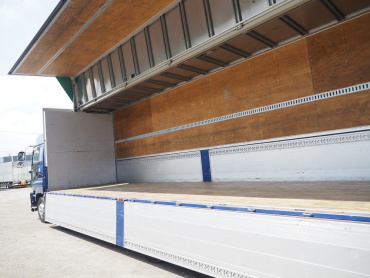 いすゞ ギガ ウイング車 大型 LKG-CYJ77A 年式 H23 [写真19]