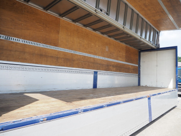 いすゞ ギガ ウイング車 大型 LKG-CYJ77A 年式 H23 [写真20]