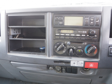 いすゞ エルフ 冷凍バン 小型 TKG-NPR85AN 年式 H25 [写真37]