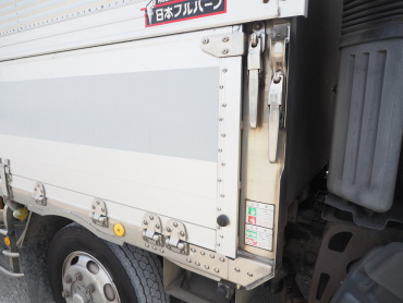 日野 グランドプロフィア ウイング車 大型 BKG-FW1EXYG 年式 H20 [写真10]