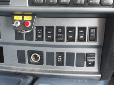 日野 グランドプロフィア ウイング車 大型 BKG-FW1EXYG 年式 H22 [写真49]