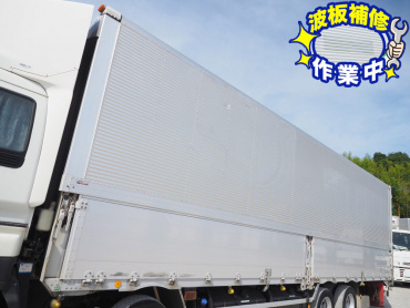 いすゞ ギガ ウイング車 大型 QKG-CYJ77A 年式 H26 [写真13]