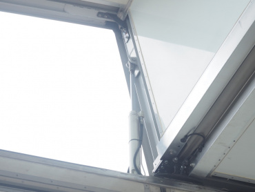 日野 グランドプロフィア ウイング車 大型 LKG-FW1EXBG 年式 H23 [写真15]