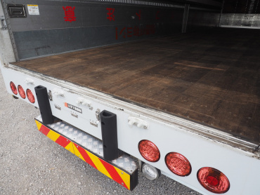 いすゞ ギガ ウイング車 大型 LKG-CYJ77A 年式 H24 [写真28]